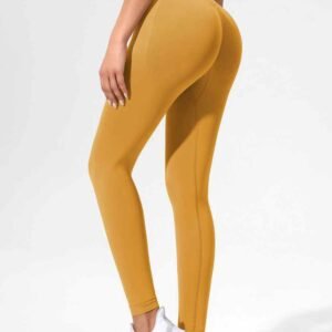 choksiz yoga shortilari