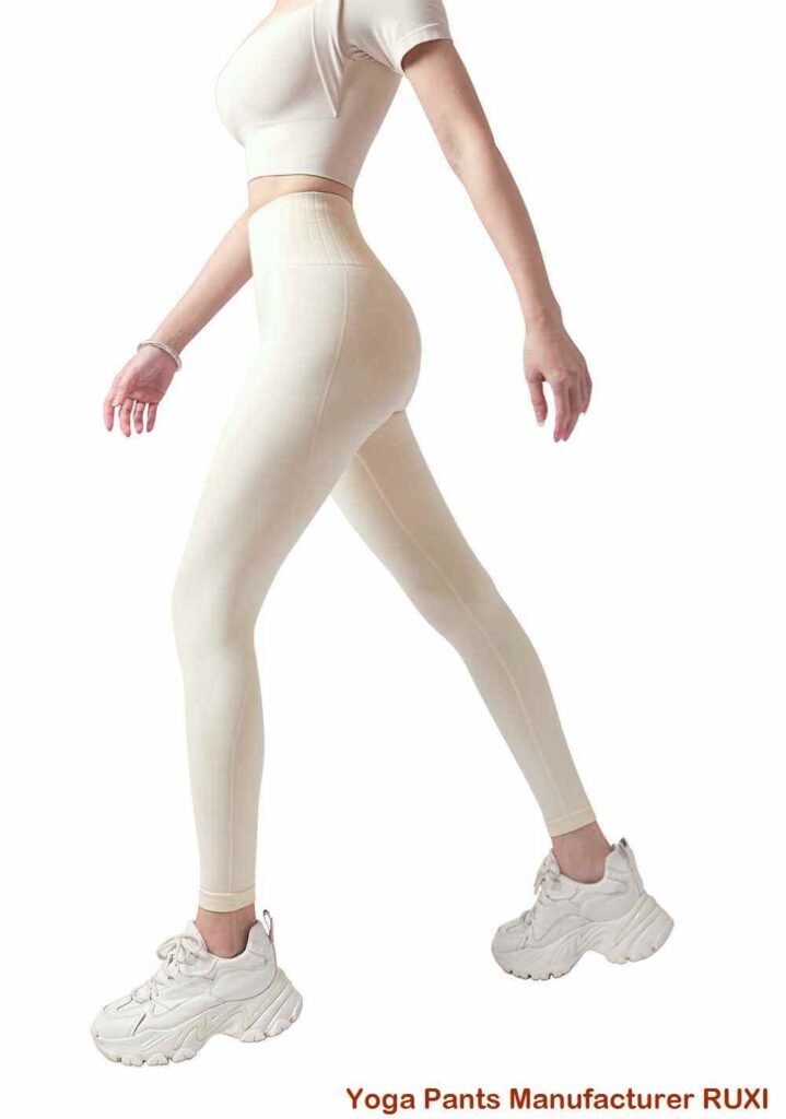 qo'ng'iroqli pastki leggings