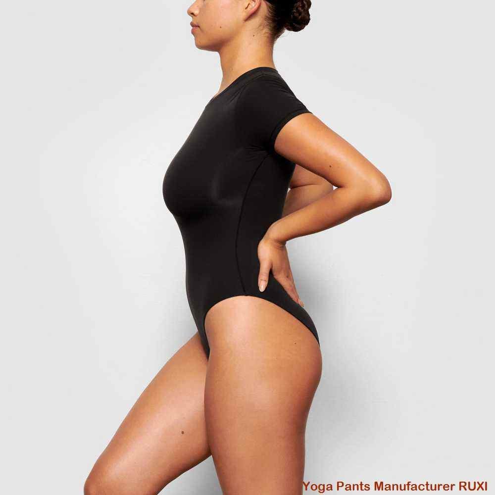 9 ta yoga shorti RUXI