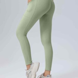 yoga ustini orqaga bog'lang